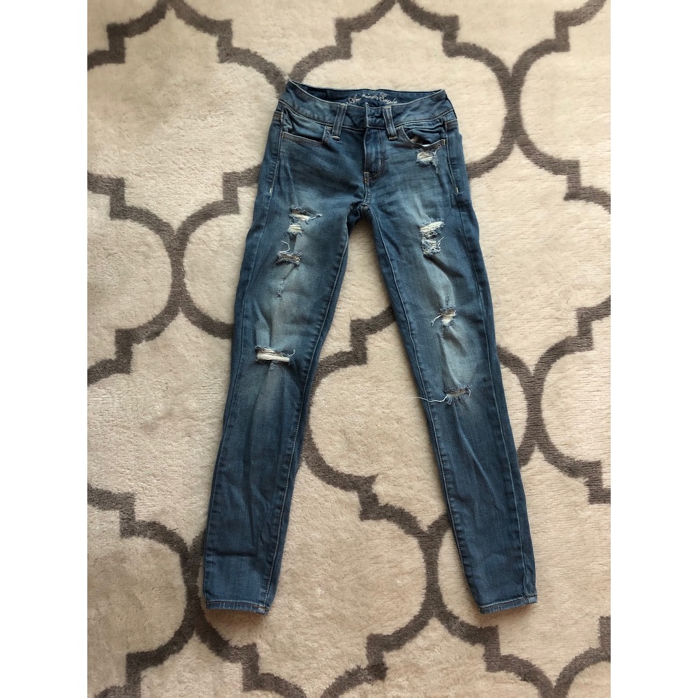 American Eagle Distressed Stretchy Jeans